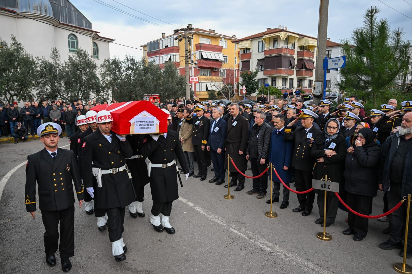Vali İlhami Aktaş, Kıbrıs Gazisi Emekli Ord. Asb. Kd. Bçvş. Ramazan Karasaç’ın Cenaze Törenine Katıldı