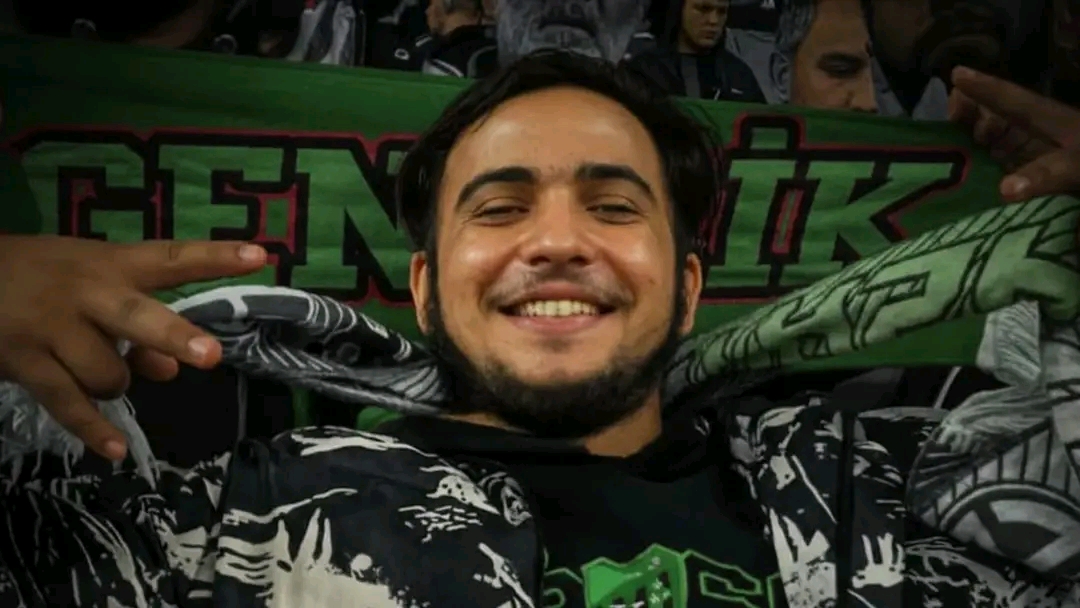 Beşiktaş–Kocaelispor maçında acı kayıp: Taraftar tribünden düşerek hayatını kaybetti