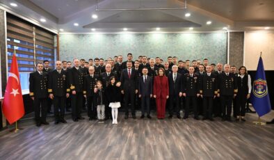 GARNİZONDA BAYRAMLAŞMA: “FEDAKÂR ÇALIŞMALARINIZ İÇİN TEŞEKKÜRLER”