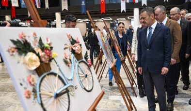 Kocaeli’de “Sıfır Atık” Seferberliği: Vali Aktaş Gençlerle Buluştu