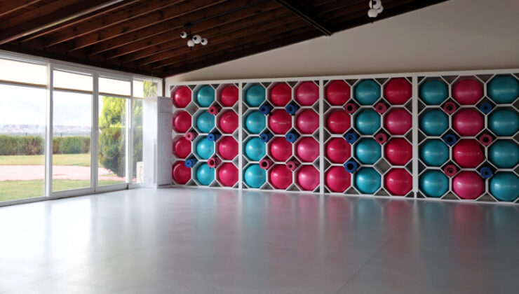 İZMİT’E DEV YAŞAM KOMPLEKSİ: ANNE ŞEHİR “LOTUS” KAPILARINI AÇIYOR!