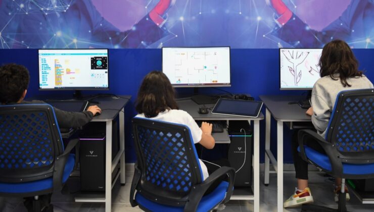 2026 YILI BİLSEM ÖĞRETMEN SEÇME VE ATAMA KILAVUZU YAYIMLANDI Millî Eğitim Bakanlığına bağlı bilim ve sanat merkezlerine (BİLSEM) öğretmen seçme ve atama sürecine ilişkin “2026 Yılı Bilim ve Sanat Merkezlerine Öğretmen Seçme ve Atama Kılavuzu” yayımlandı.