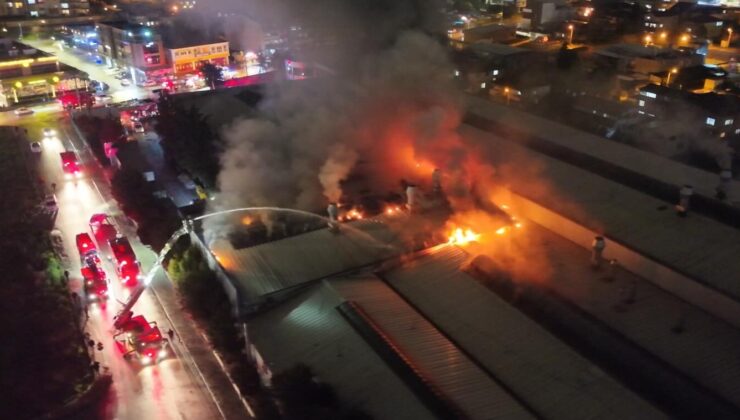 Başiskele’de Raf Fabrikası Alevlere Teslim Oldu: Gökyüzü Kızıla Boyandı!