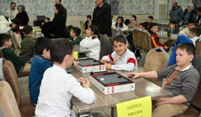 Kartepe’de Zeka Hamleleri: Akıl ve Zeka Oyunları Turnuvası’na Muhteşem Final!