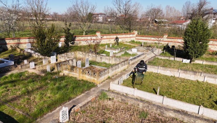 Kartepe de Mezarlıklar Bayram Ziyaretine Hazırlanıyor