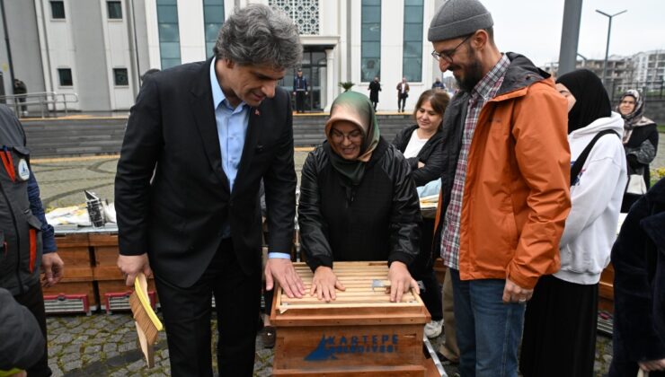 Kartepe’de Arıcılığa Büyük Destek: Üreticilere Kovan ve Ekipman Takviyesi