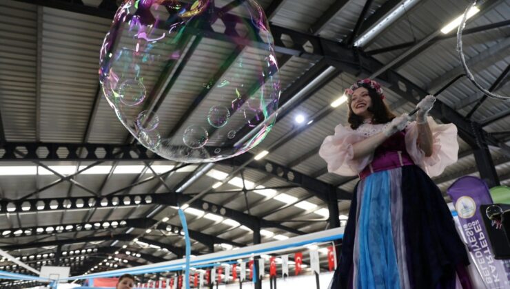 Kartepe’de Bayramın Neşesi Çocuklarla Yaşandı