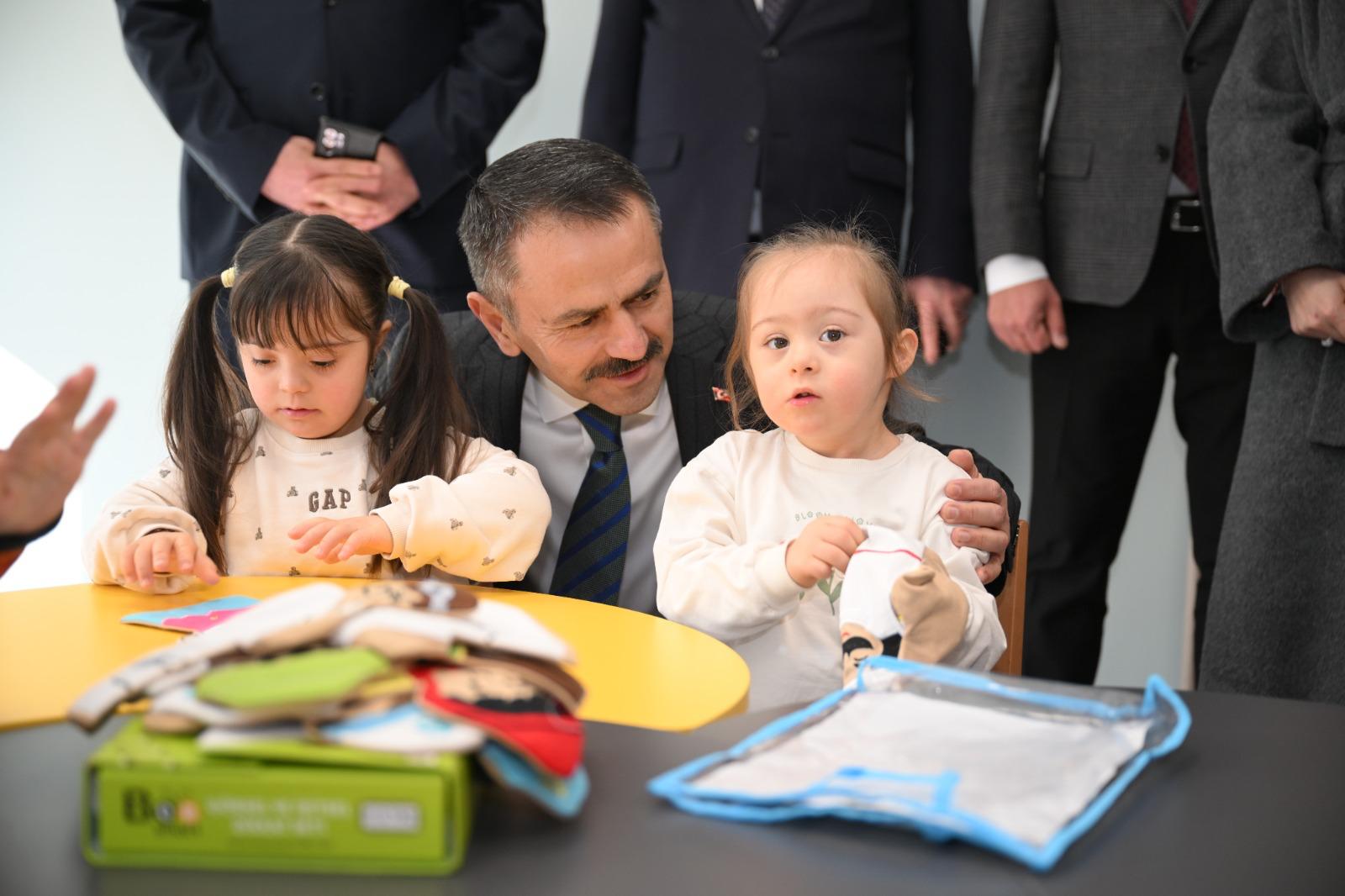 İzmit Yıldız Entegre Özel Eğitim Anaokulu Açılış Töreni Vali Aktaş’ın Katılımlarıyla  Gerçekleşti