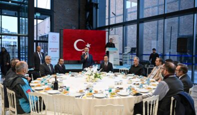 Vali Aktaş, Kocaeli Seka Devlet Hastanesi Tarafından Düzenlenen Programa Katıldı