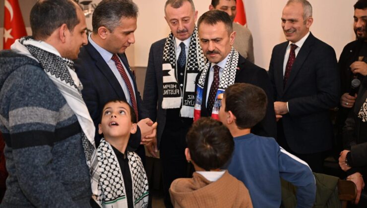 Vali Aktaş ve Başkan Büyükakın, Ramazan Ayı’nın Son Günü Gazzeli Misafirlerimizle Buluştu