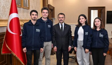 VALİ AKTAŞ’TAN ŞAMPİYON GENÇLERE TAM DESTEK!