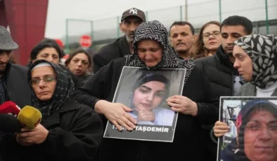 DİLOVASI KATLİAMI DAVASINDA SKANDAL SAVUNMA: DURUŞMA YARINA ERTELENDİ!