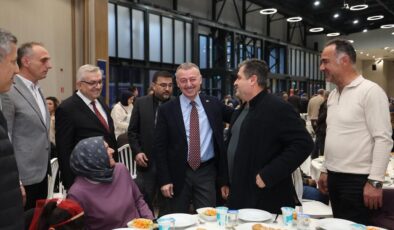 Başkan Büyükakın’dan Sağlıkçılara Teşekkür Etti