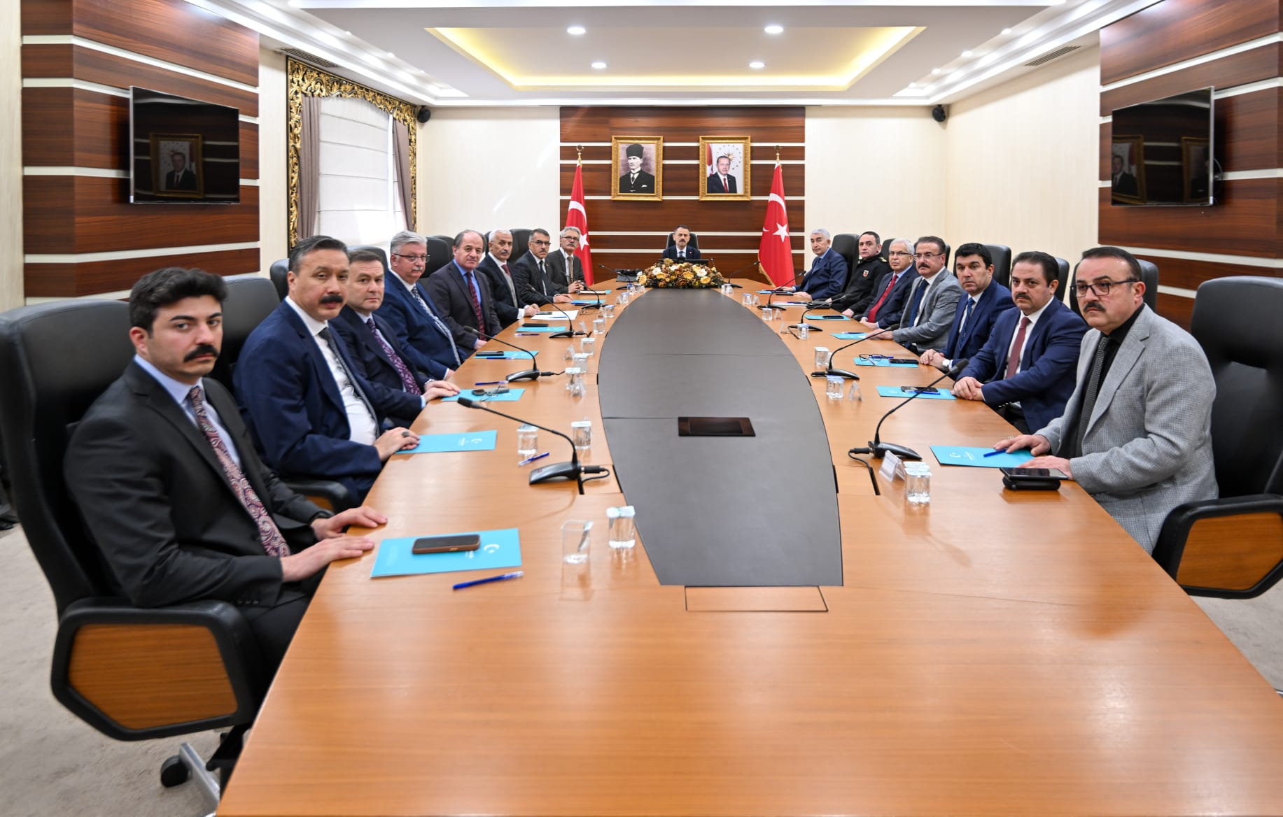 Kocaeli’de Okullar Mercek Altında: Vali Aktaş Başkanlığında Güvenlik Zirvesi