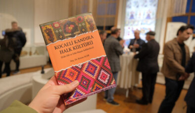 Kandıra’nın Kültür Mirası Geleceğe Taşınıyor: “Manavlar”ın Hafızası Bu Kitapta
