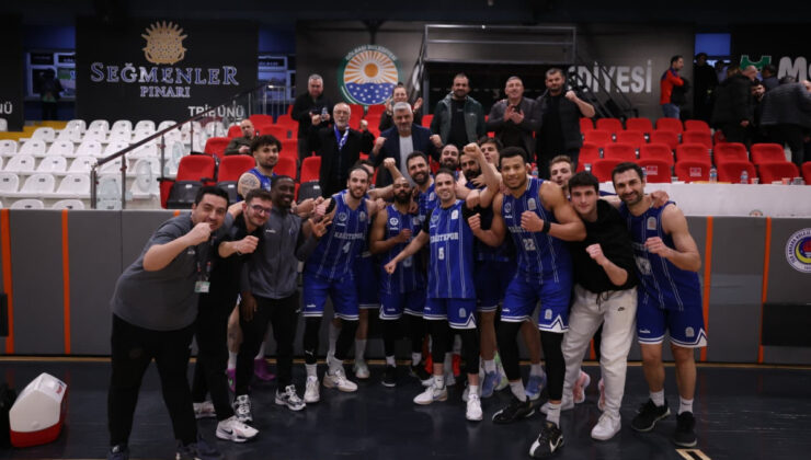 Pes etmeyenlerin ve şampiyonların kulübü Kağıtspor