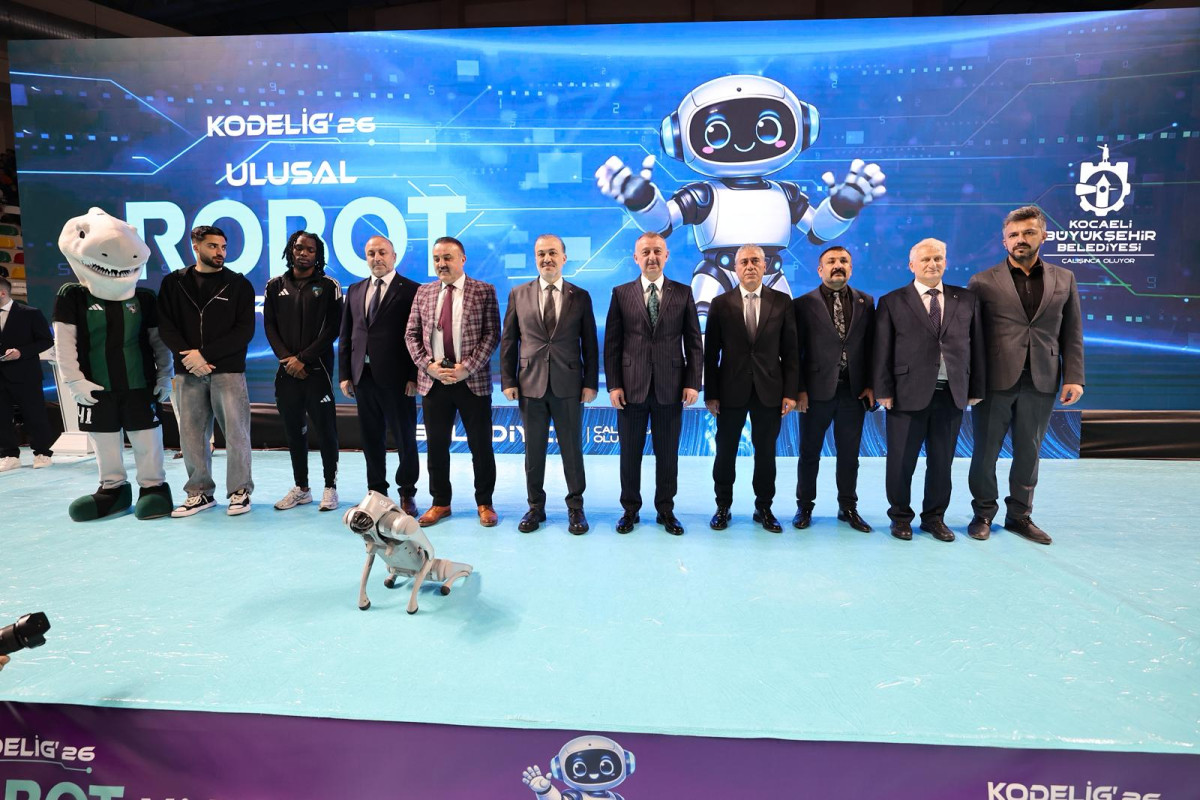 Robotlar Yarışıyor, Futbolcular Maç Yapıyor: KODELİG’26 Başladı