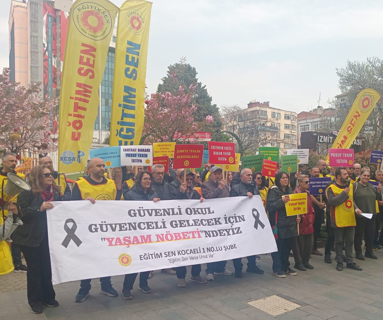 Eğitim-Sen Başkanı Temel’den Sert Uyarı: “Okullardaki Çürüme Toplumsal Patlamanın Sonucudur!”