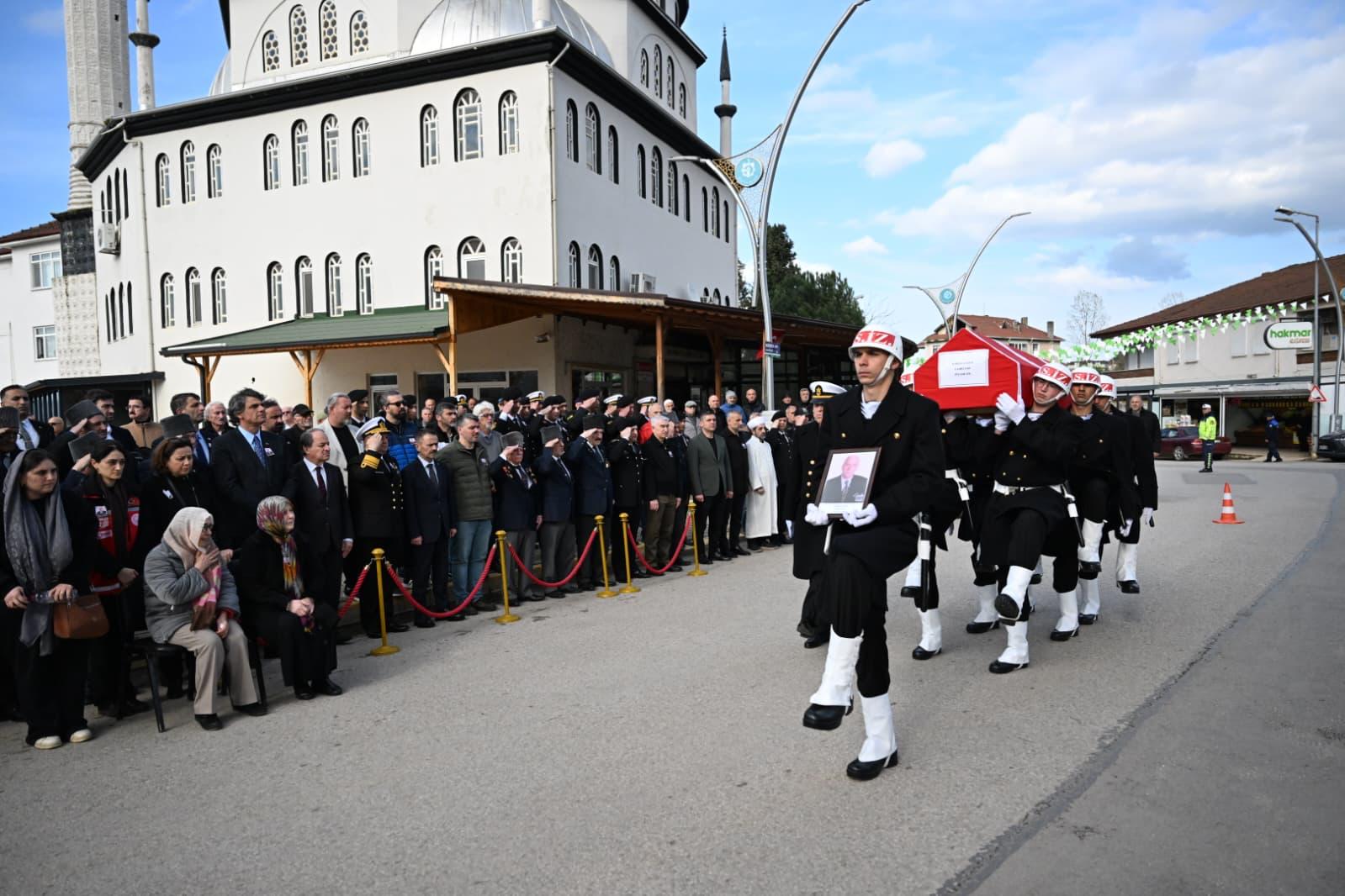Kıbrıs Gazisi Fahri Şar, Askeri Törenle Son Yolculuğuna Uğurlandı