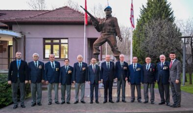 KOCAELİ’DE KIBRIS RÜZGARI: CUMHURBAŞKANI TATAR’DAN ŞEHİT VE GAZİ AİLELERİNE VEFA