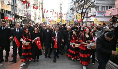 VALİ AKTAŞ, DÜNYA ROMANLAR GÜNÜ PROGRAMINA KATILDI