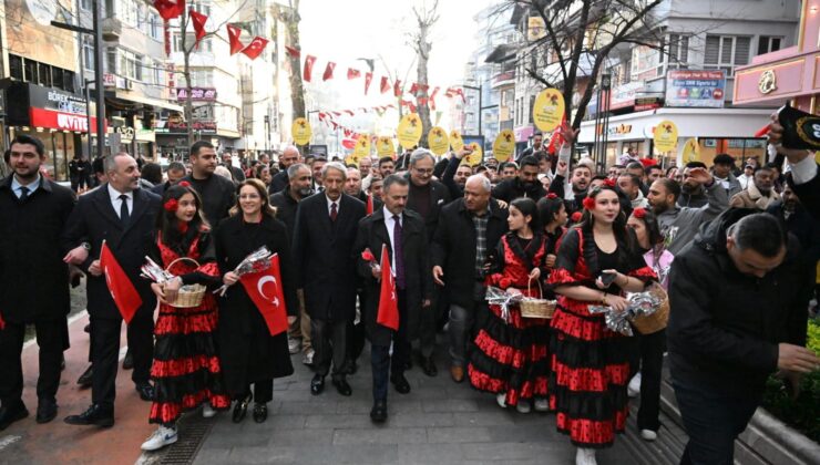 VALİ AKTAŞ, DÜNYA ROMANLAR GÜNÜ PROGRAMINA KATILDI