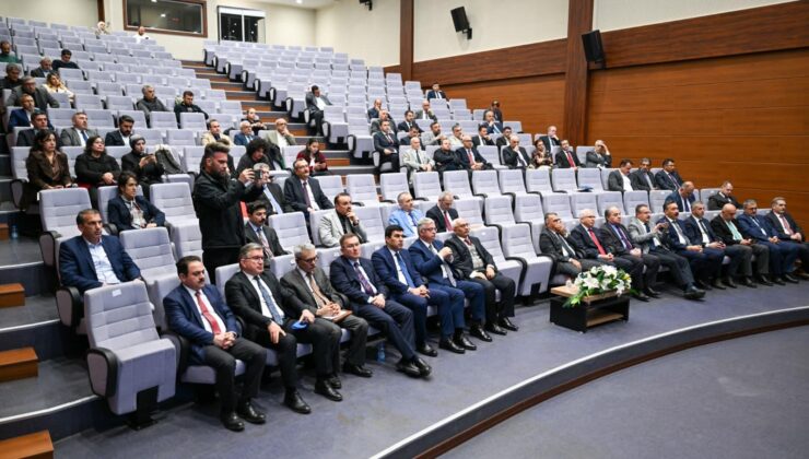 Kocaeli’nin 2026 Yatırım Rotası Çizildi: Vali Aktaş Koordinasyon Toplantısına Başkanlık Etti