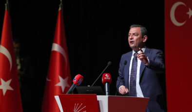 CHP Lideri Özgür Özel’den Ümit Erkol’un Tutuklanmasına Tepki: “Karar, Partimize Yönelen Saldırılardan Bağımsız Değildir”