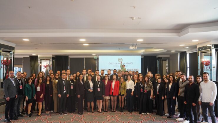 “Stajyer Avukatlar Türkiye Kurgusal Duruşma Yarışması Kocaeli barosunun ev sahipliğinde İzmit’te yapıldı.