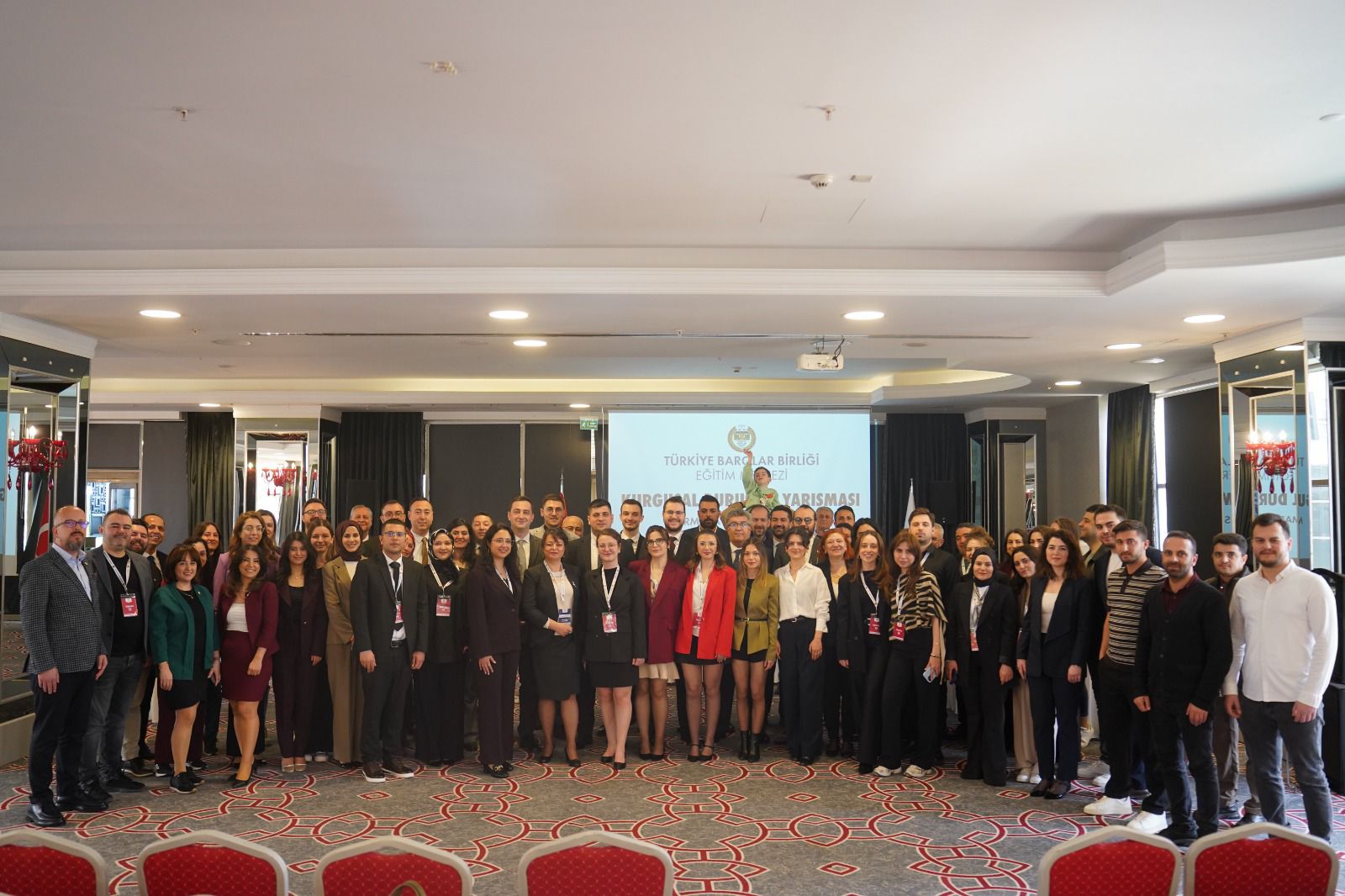 “Stajyer Avukatlar Türkiye Kurgusal Duruşma Yarışması Kocaeli barosunun ev sahipliğinde İzmit’te yapıldı.