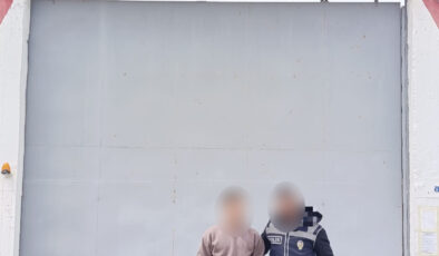 KARTEPEDE UYUŞTURUCU FİRARİSİ YAKALANDI