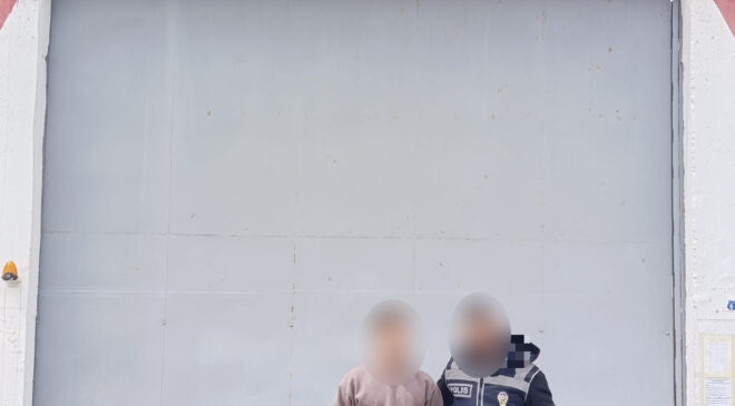 KARTEPEDE UYUŞTURUCU FİRARİSİ YAKALANDI