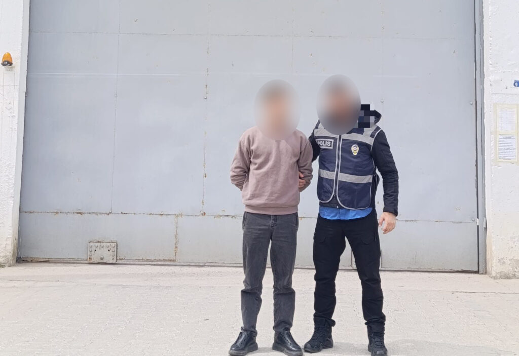 Kocaeli emniyet, uyuşturucu operasyonu, Kartepe haberleri, M.S. tutuklandı, aranan şahıslar Kocaeli, Fark Kocaeli.