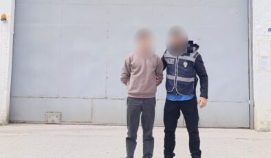KARTEPEDE UYUŞTURUCU FİRARİSİ YAKALANDI