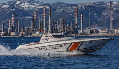 23 Nisan Coşkusu İzmit Marina’da! Sahil Güvenlik Botu Kapılarını Açıyor