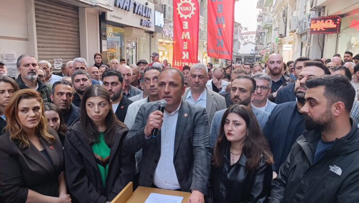 CHP Gölcük İlçe Başkanı Mehmet Uzuner Meydandan Haykırdı: “Yolumuzdan Dönmeyeceğimize Ant İçiyoruz!”