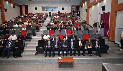 Kocaeli’de Uluslararası Buluşma: Vali Aktaş, Yemenli Öğrenciler Derneği Genel Kuruluna Katıldı