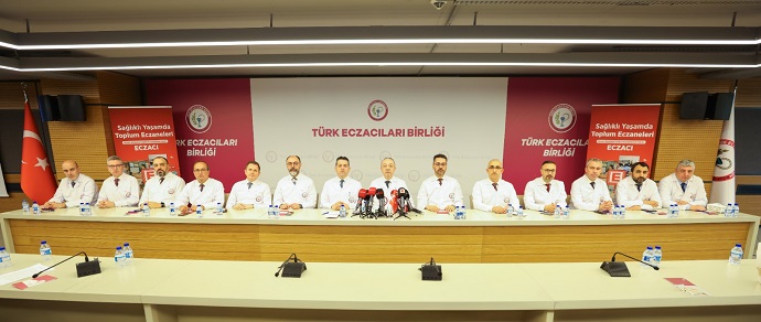 ECZACILIKTA 187 YILLIK GURUR, DERİNLEŞEN KRİZ: “İLAÇ VE İSTİHDAM ÇIKMAZINDAYIZ!