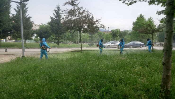 Kocaeli Büyükşehir’den Bayram Öncesi Hummalı Temizlik Seferberliği!