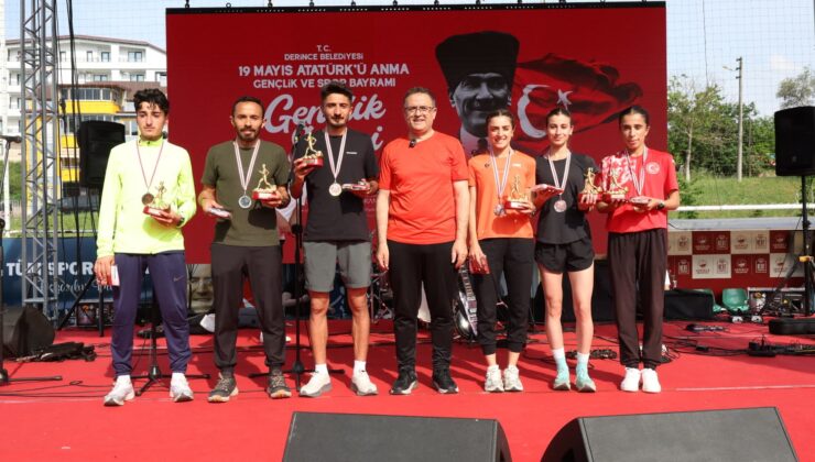 Derince’de 19 Mayıs Coşkusu Sahaya İndi: Atatürk Halk Koşusu Nefes Kesti!