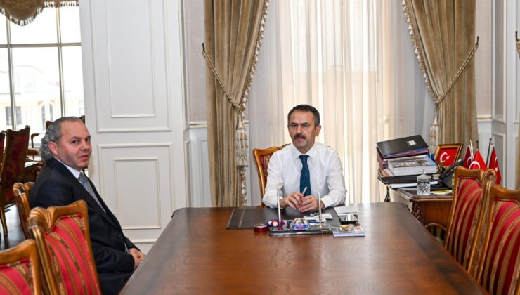 İlhami Aktaş, Çalışma ve İş Kurumu İl Müdür Vekilliği görevine atanan Murat Mustafa Yavuz’i makamında kabul etti.