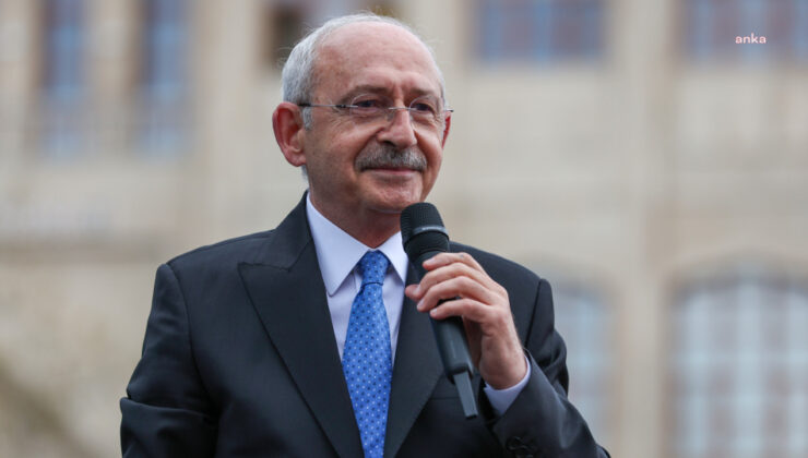 KILIÇDAROĞLU’NDAN EVİNİN ÖNÜNDE ÇARPICI BAYRAM AÇIKLAMASI: “KURULTAYI TABİİ Kİ YAPACAĞIZ, BİZ DÜŞMAN DEĞİLİZ!”