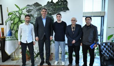 Kartepe’nin Altın Çocukları: Başkan Kocaman’dan Milli Gururlara Tam Destek