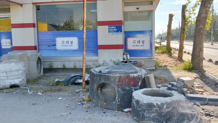 Sabiha Gökçen Caddesi’nde Altyapı Enkazı