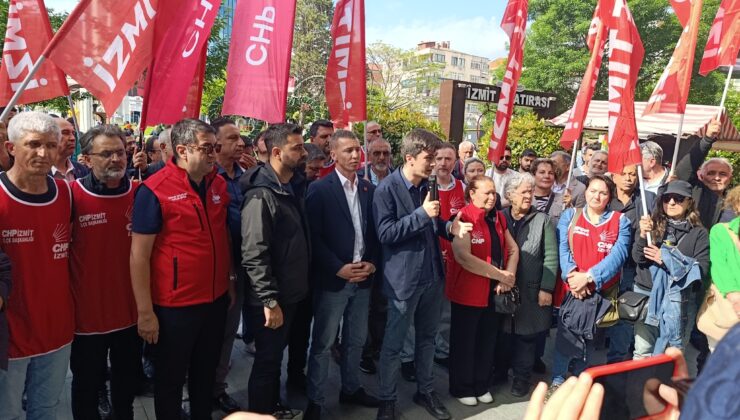 ​Başlık: CHP İzmit’ten Sabri Yalım Parkı’nda Sert Açıklama: “Burası Atatürk’ün Partisi, Sarayın Bahçesi Değildir!”