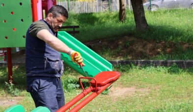 Kartepe’de Çocuklar İçin Güvenli Oyun Alanları: Parklarda Yenileme Seferberliği