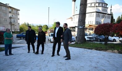 Başkan Kocaman Duyurdu: Kartepe’ye Yeni Mahalle Meydanları Kazandırılıyor