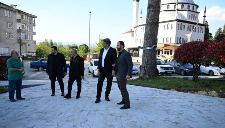 Başkan Kocaman Duyurdu: Kartepe’ye Yeni Mahalle Meydanları Kazandırılıyor