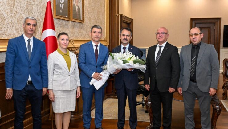 Tapu ve Kadastro’nun 179. Yılında Vali Aktaş’a Anlamlı Ziyaret