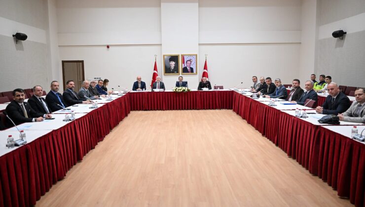 Kocaeli’de Kritik Trafik Zirvesi! Vali Aktaş Başkanlığında 2030 Hedefleri Masaya Yatırıldı